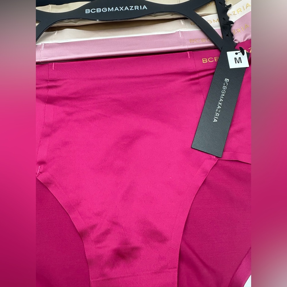 BCBG Maxazria no show panties set - Picture 3 of 9